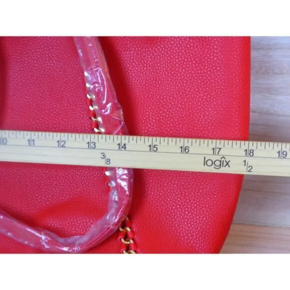 Badgley Mischka Large Tote‎ Shoulder Bag Chain Accents Red Pebbled Vegan Leather
